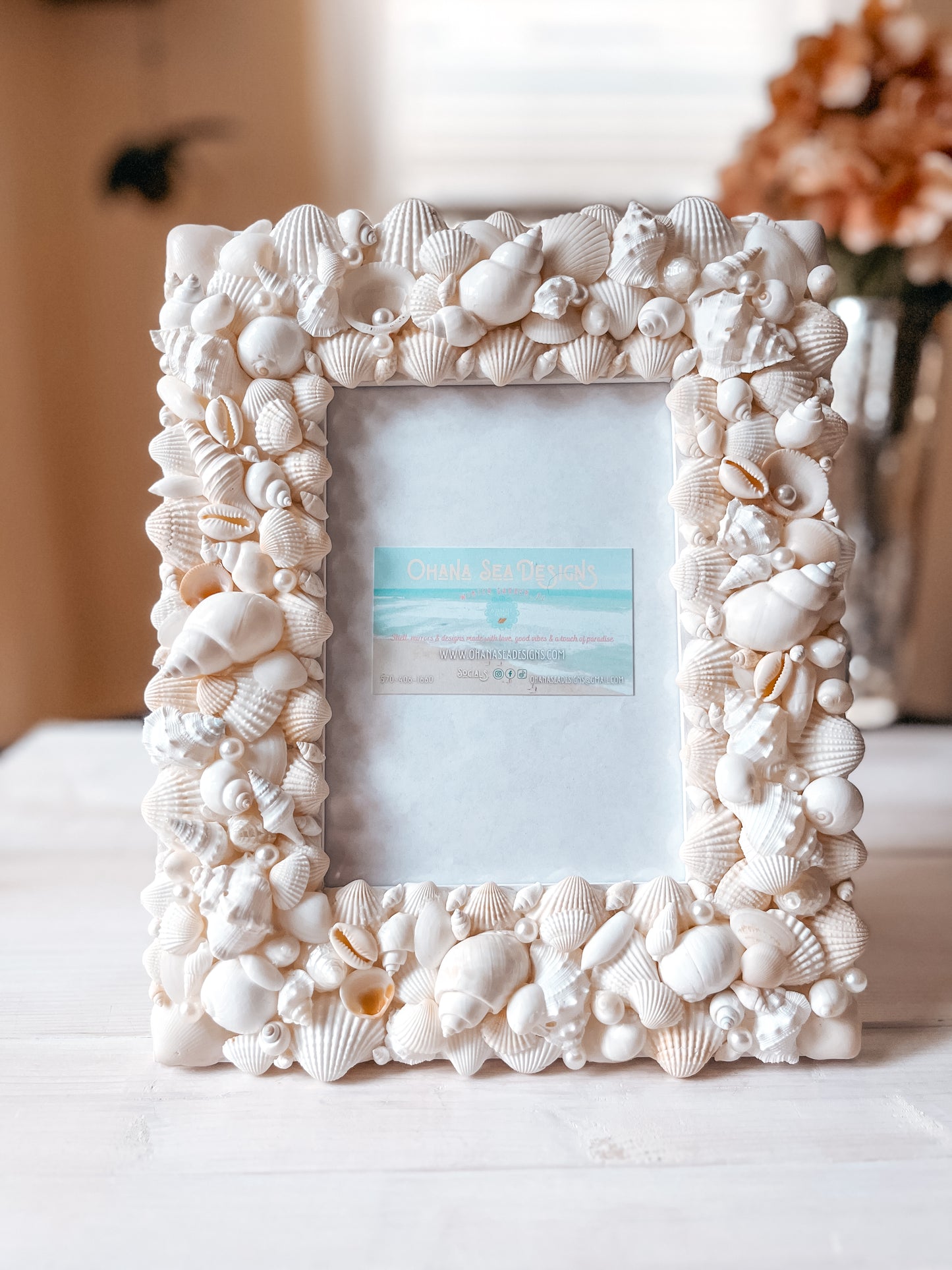 White Shell Picture Frame 4x6, 5x7 or 8x10